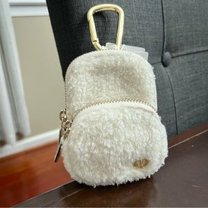 Lululemon Nano Clip-On Fleece Backpack